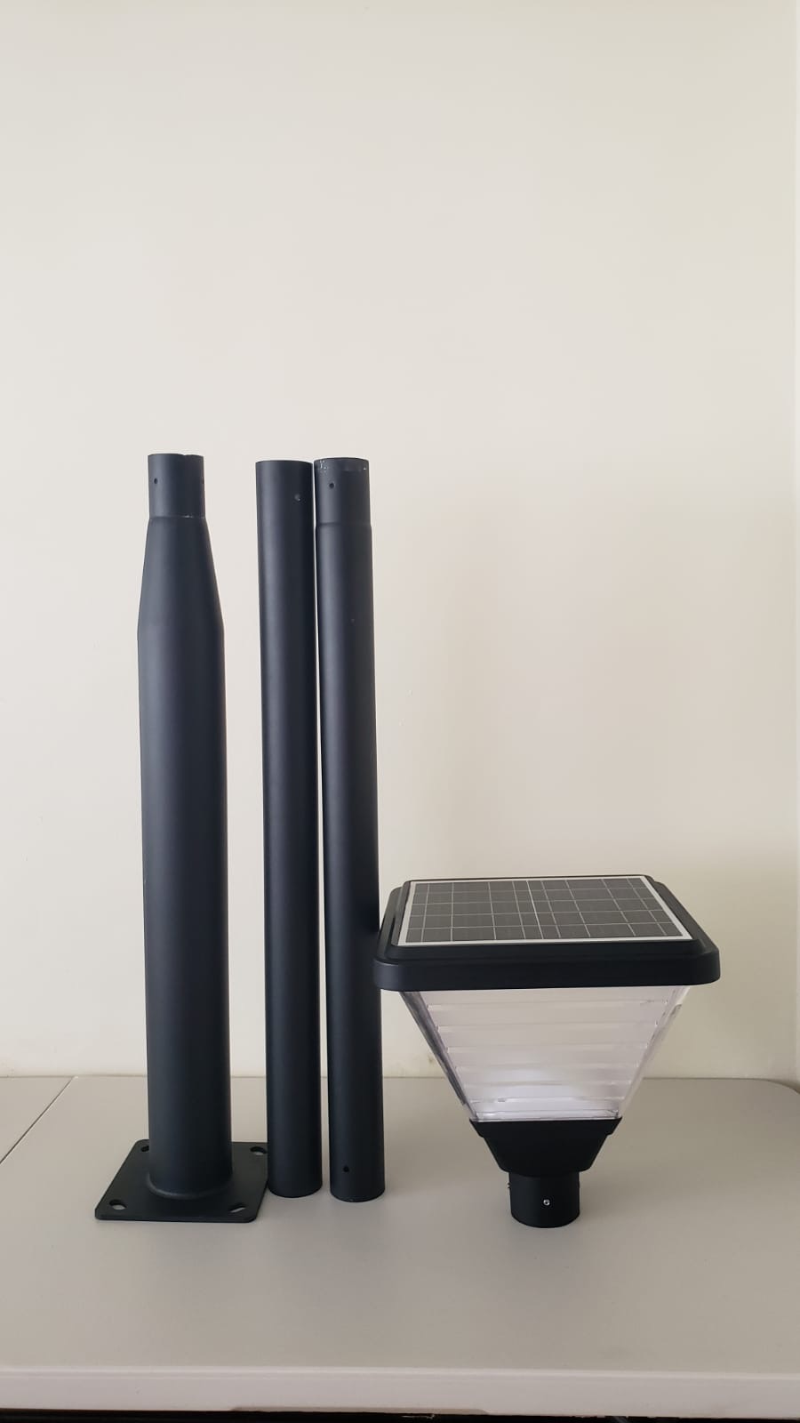 EV-2 Pole Lawn Solar Light With 3 m Pole - Image 3